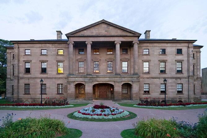 A 7th-Gen Local's View of Downtown Charlottetown: An Audio Tour - Key points at a glance
