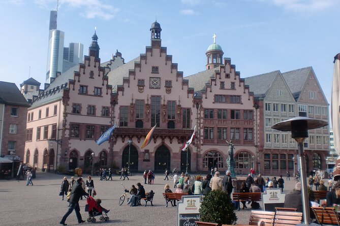 A Frankfurt Meander: A Self-Guided Audio Tour in Germany's Cradle of Democracy - A practical route from the Old Opera House to Hauptwache