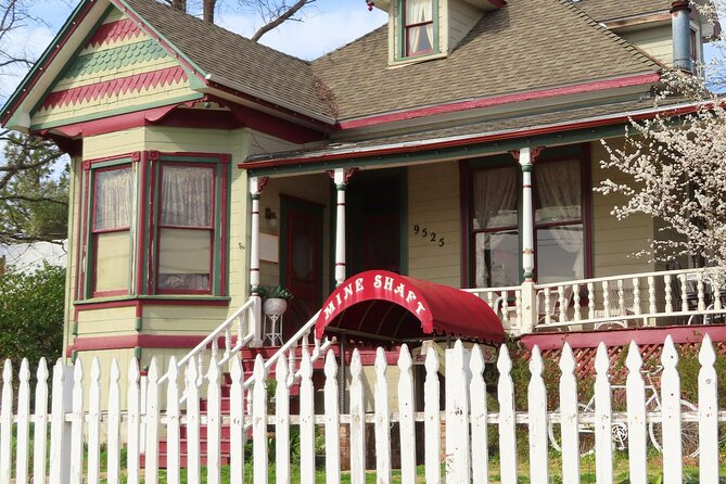 A Highway 49 Drive: A Self-Guided Audio Tour from Placerville to Jackson - Why this drive works for independent explorers