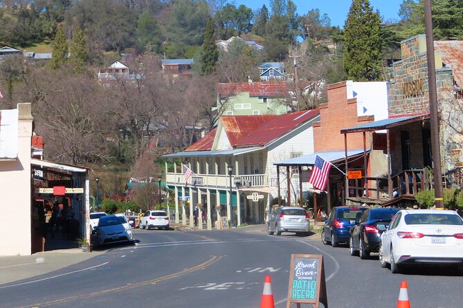 A Highway 49 Drive: A Self-Guided Audio Tour from Placerville to Jackson - Fiddletown and Amador City: compact Gold Rush character