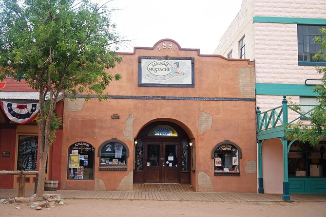 A Self Guided Audio Tour in Tombstone - Saloons, restaurants, and Tombstone’s famous characters