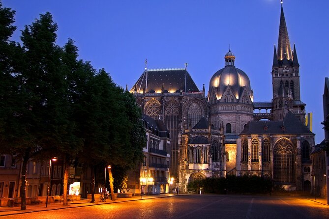 Aachen Scavenger Hunt and Highlights Self Guided Audio Tour - Aachen Cathedral, the route’s main landmark