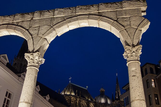 Aachen Scavenger Hunt and Highlights Self Guided Audio Tour - Heilig-Kreuz-Kirche and Ponttor