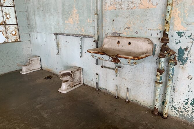 Alcatraz Inside Access Ferry and Audio Tour with Night Option - More than prison cells