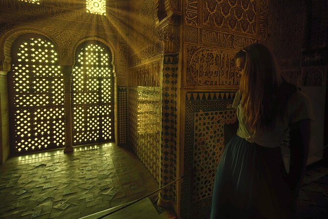 Alhambra Ticket with Audio Guide in Granada - Partal Gardens and Torre de la Cautiva