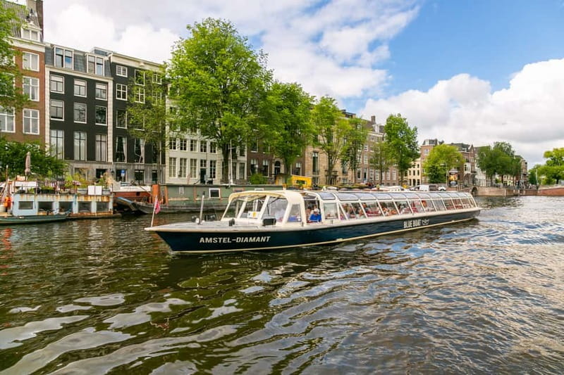 Amsterdam: 75 Minute City Canal Cruise with Audio Guide - Centraal Station, the IJ River, and Amsterdam’s modern side
