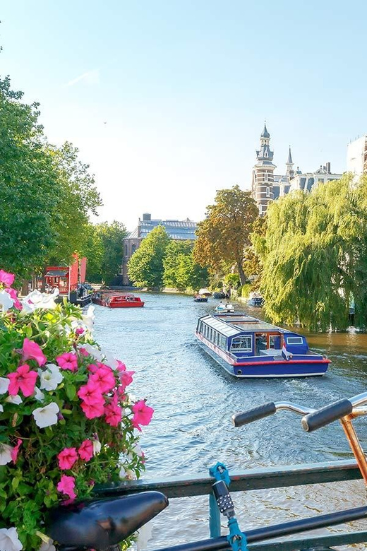 Amsterdam Audioguide - TravelMate app for your smartphone - The Red Light District and Amsterdam after dark