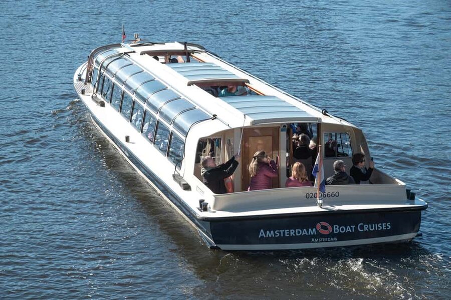 Amsterdam: Canal Cruise with Live Commentary & Audio Guide - How much value do you get for $14?