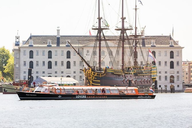 Amsterdam Sightseeing Canal Cruise with Audio Guide - What this Amsterdam cruise is really like