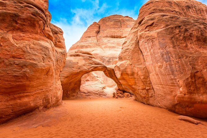Arches National Park Self-Guided Driving Audio Tour - Panorama Point, stargazing, and Wolfe Ranch