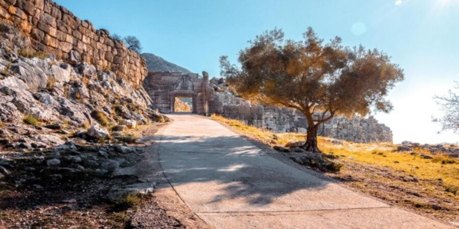 Argolis: Mycenae Nafplio Epidaurus Private Tour & Audio Tour - Palamidi, Bourtzi, and Akronafplia