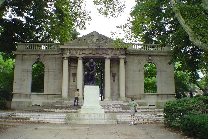 Art and Controversy: An audio tour of Philadelphia's most infamous art scandals - Public sculpture, park, and fountain