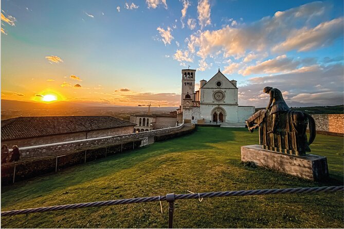 Assisi Walking Tour with Audio and Written Guide by a Local - Chiesa Nuova and the traditional birthplace of Saint Francis