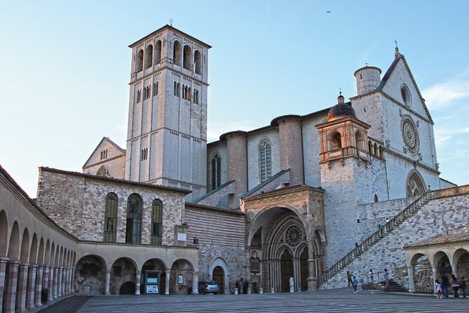 Assisi Walking Tour with Audio and Written Guide by a Local - Oratorio dei Pellegrini and the road of pilgrims