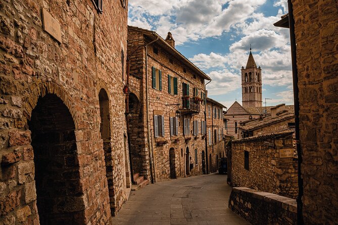 Assisi Walking Tour with Audio and Written Guide by a Local - The Diocesan Museum and San Rufino area