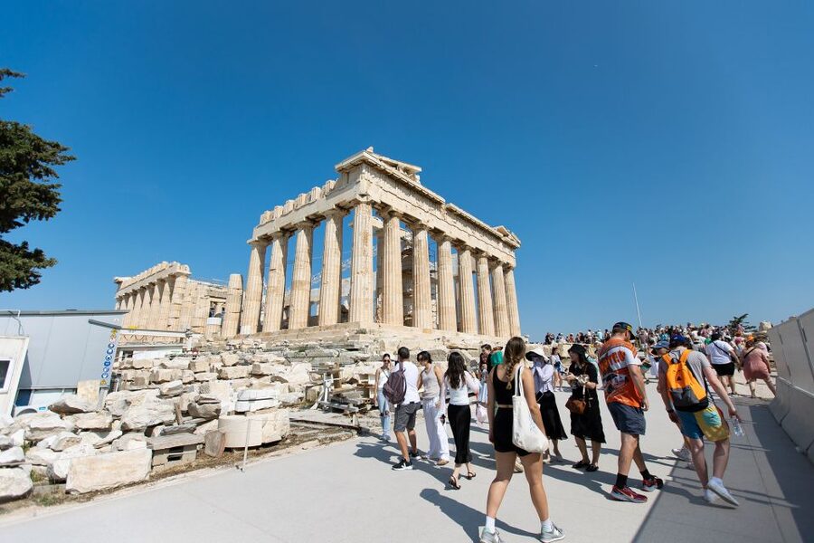 Athens: Acropolis Guided Walking Tour & Plaka Audio Tour - Free time on the Acropolis summit