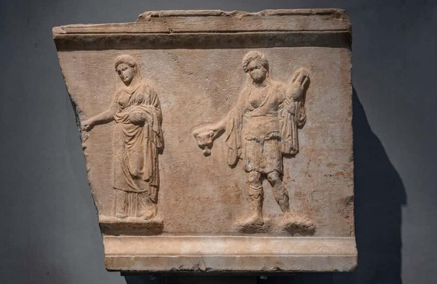 Athens: Acropolis Museum Reserved Entry Ticket & Audio Tour - Entering at Dionysiou Areopagitou 15
