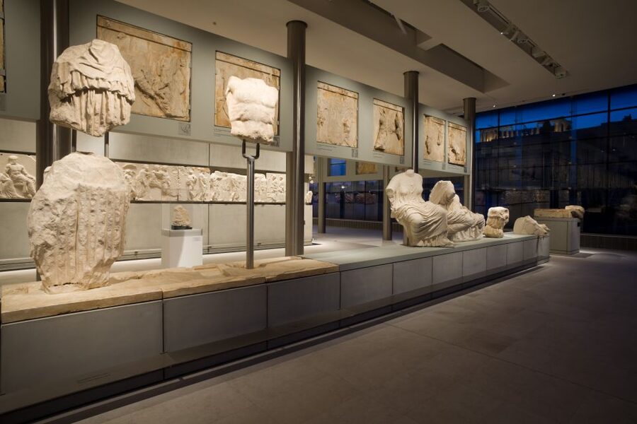 Athens: Acropolis Museum Ticket with optional Audio Guide - The Caryatids and the museum’s best-known sculptures