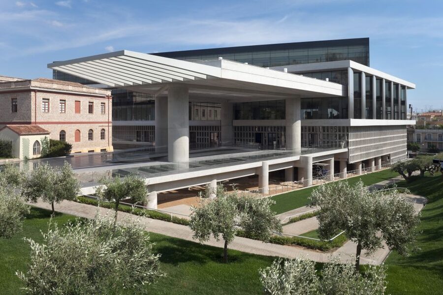 Athens: Acropolis Museum Ticket with optional Audio Guide - The archaeological remains beneath the building