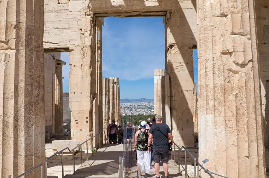 Athens: Acropolis Self-Guided Audiovisual Tour w/ 3D Models - The Views Across Athens
