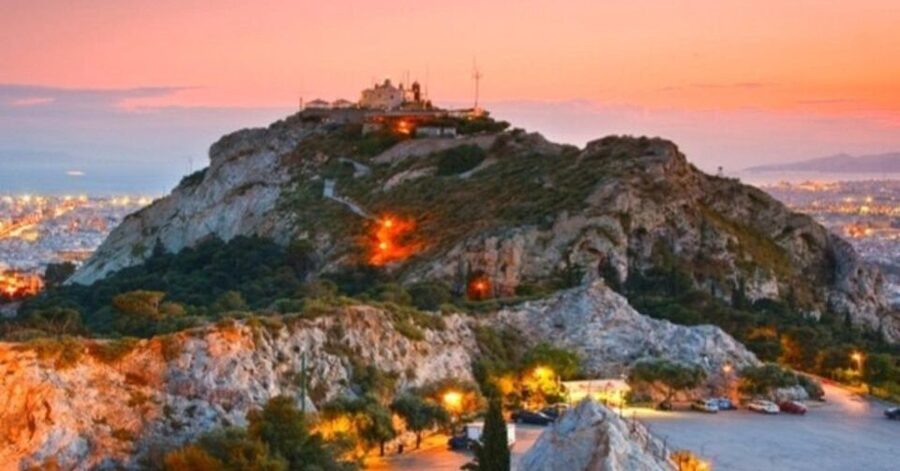 Athens: Acropolis Tour & Museum Athens by Car & Audio Tour - The chauffeur service is the tour’s real convenience