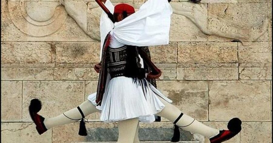 Athens Highlights & Cape Sounion Sunset Tour & Audio Tour - The chauffeur, audio guide, and level of independence
