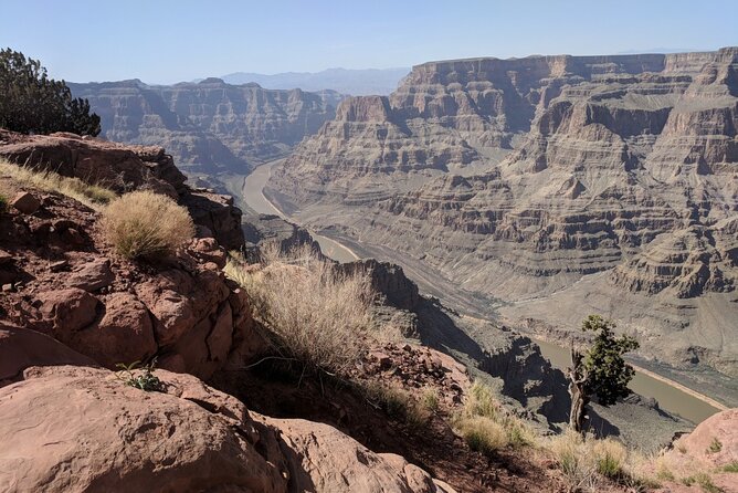 Audio Driving Tour: Grand Canyon West, Hoover Dam Red Rock Canyon - Choosing between a half-day, full-day, or multi-day route