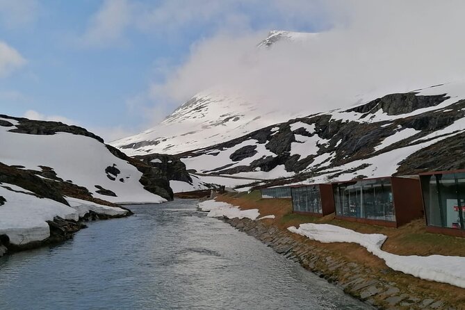 Audio-Guide Bus Tour at Scenic Routes of Åndalsnes to Trollstigen - Who will enjoy this trip most?