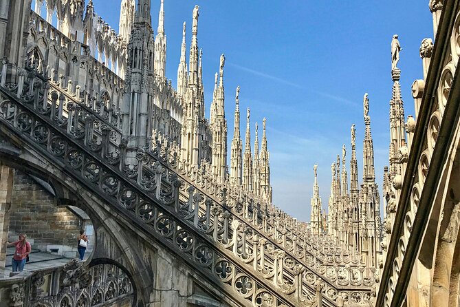 Audio Guide for the Duomo - Milan Cathedral (no ticket) - Headphones, language, and personal pace