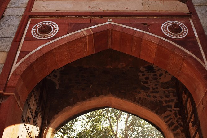 Audio Guided Walk of Humayun's Tomb & Nizammudin Basti, Delhi on HopOn India App - Audio, music, and the value of going alone