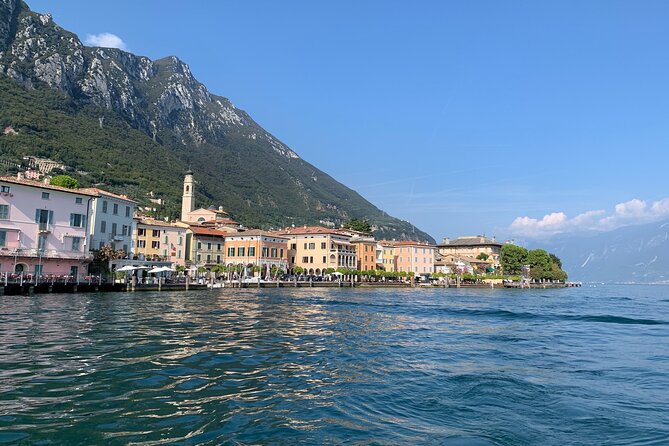 Audio guides to discover Lake Garda and the city of Brescia - Lazise, Bardolino, Garda, and Torri offer an easy eastern shore route