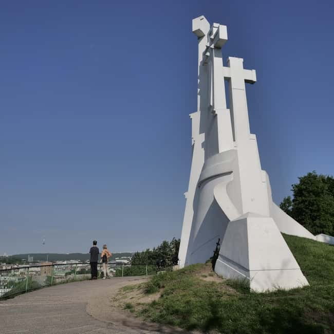 Audio Tour of Vilnius Old Town Core - Starting at the Monument to Grand Duke Gediminas