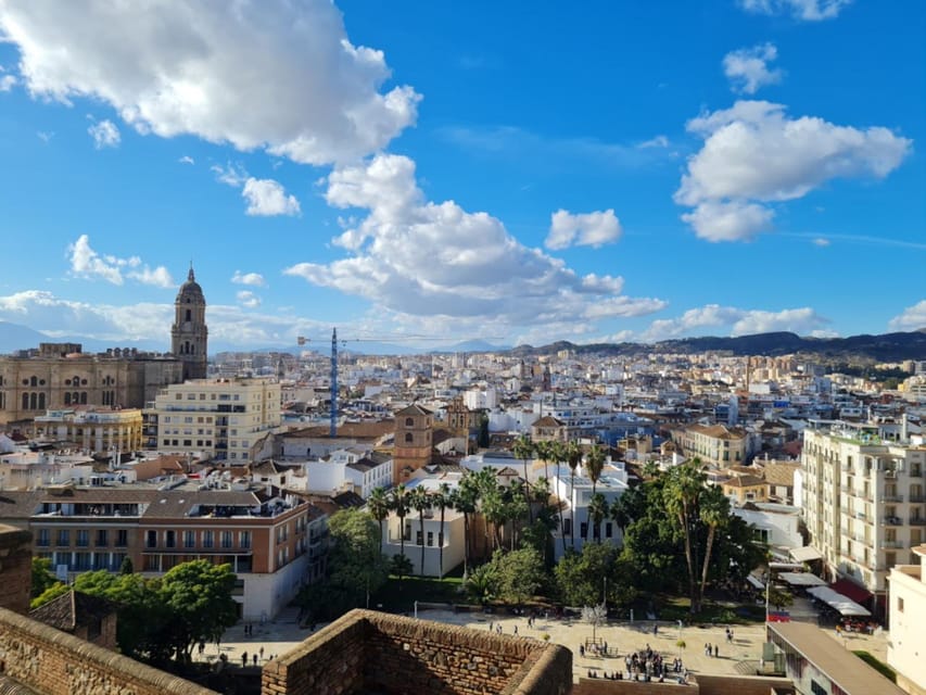Audioguide City Walk Malaga for cruises (German & English) - Quick facts before you book