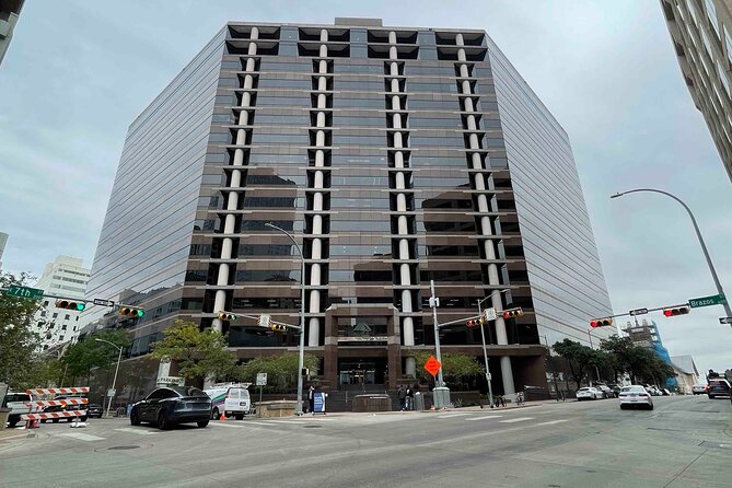 Austin's Famous Ghosts Smartphone Guided Audio App Walking Tour - The 1983 fire and the handprints on the window