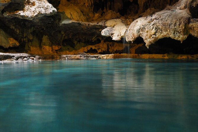 Banff Cave & Hot Springs Audio Walking Tour (Not a Ticket) - Cave and Basin: warm water and old stories