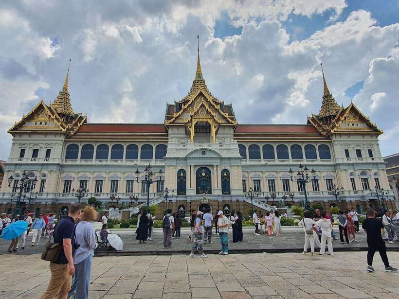Bangkok Grand Palace & Emerald Buddha Flexible Pass w/ Audio - A Khon Performance at Sala Chalermkrung