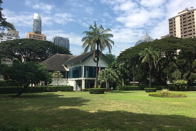 Bangkok's Wireless Road: A Self-Guided Audio Tour - Nai Lert’s Rain Trees and Bangkok’s Green Side