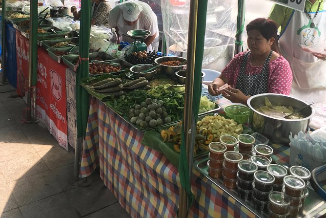 Bangkok's Wireless Road: A Self-Guided Audio Tour - How the Audio Format Works in Practice