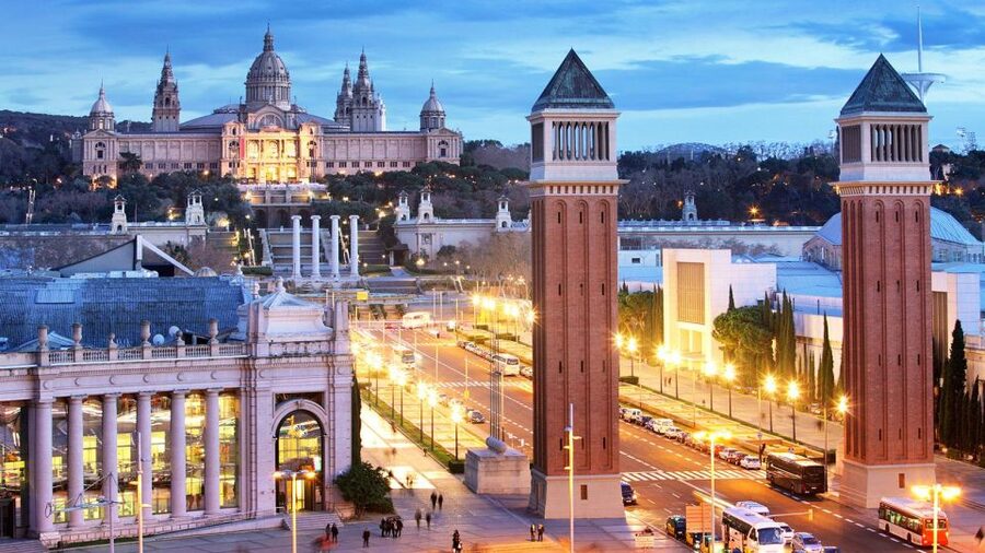 Barcelona Audioguide - TravelMate app for your smartphone - Walking the Gothic Quarter and old Barcelona