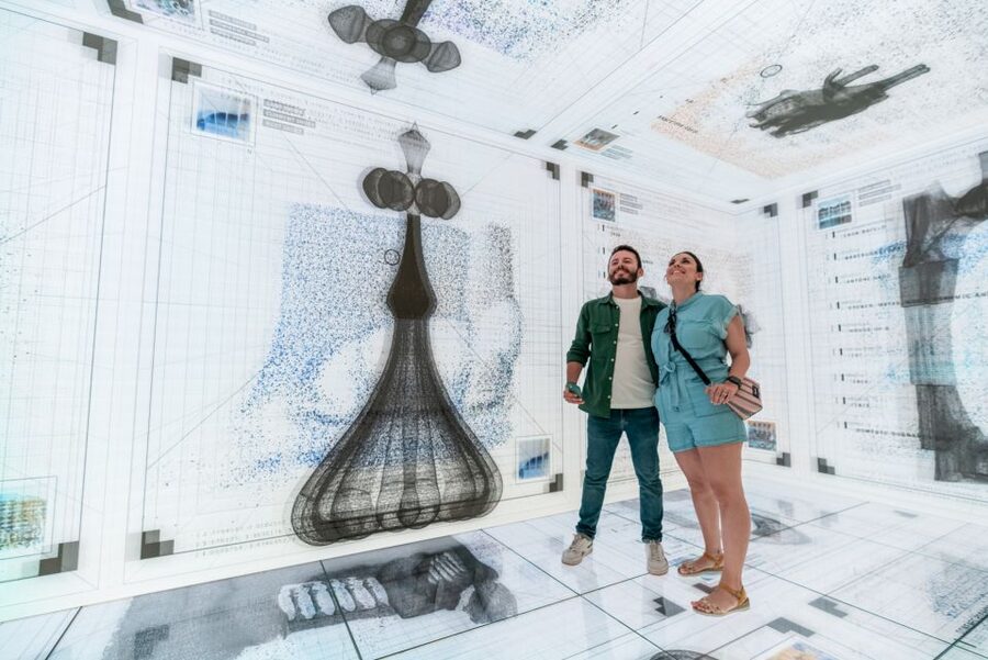 Barcelona: Casa Batlló Entry with Self-Audioguide Tour - The floating marble ladder adds a modern touch