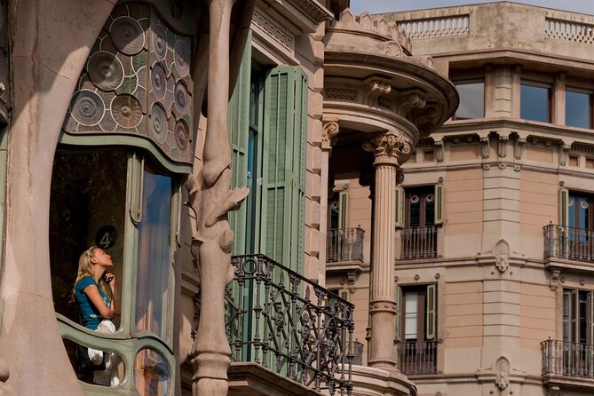 Barcelona: Casa Batllo Timed Entrance Ticket with Audio Guide - Arriving for your timed entry