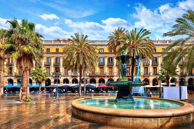 Barcelona Las Ramblas: City Walk with Audio Guide on your Phone - Drassanes and the road to Port Vell