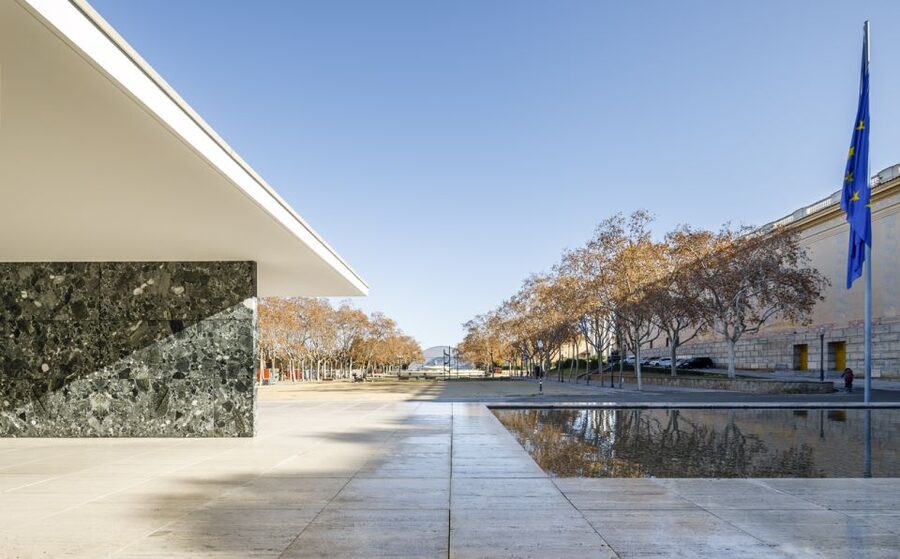 Barcelona: Mies van der Rohe Pavilion Ticket and Audio Guide - Key points to know before visiting