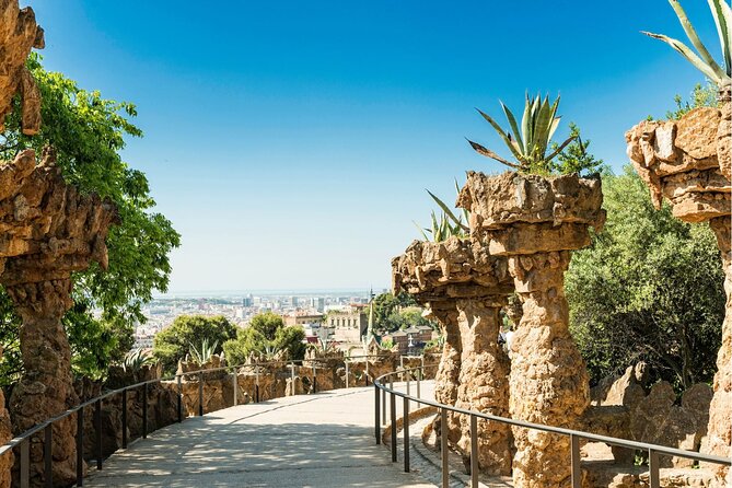 Barcelona: Reserved Group Entrance to Park Güell with Audio Guide - Why Park Güell is worth your time