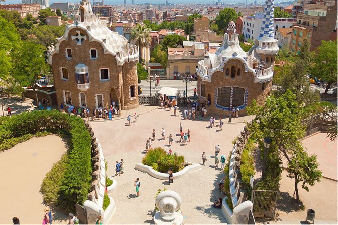 Barcelona: Reserved Group Entrance to Park Güell with Audio Guide - Who will enjoy this Park Güell visit most?