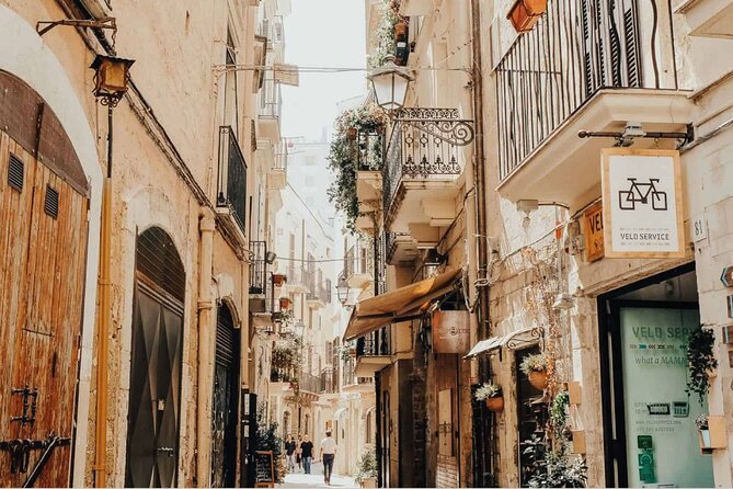 Bari Walking Tour with Audio and Written Guide by a Local - Starting at the Basilica of San Nicola