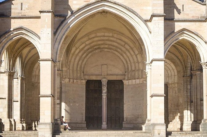 Beaune: A Self-Guided Audio Tour of Burgundy’s Wine Capital - Basilica of Notre Dame and the old pilgrim route