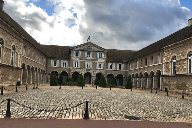 Beaune: A Self-Guided Audio Tour of Burgundy’s Wine Capital - What the $7.99 price really buys