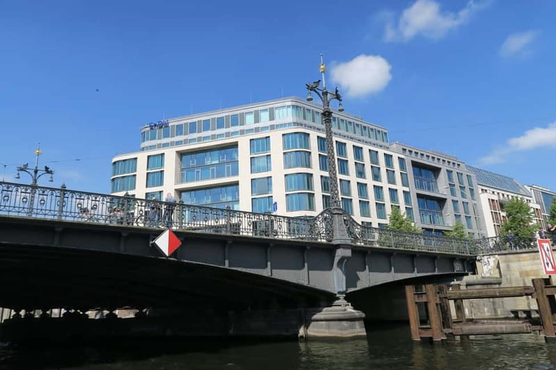 Berlin: Boat Sightseeing Cruise with Audioguide - Futurium and the return toward Museum Island