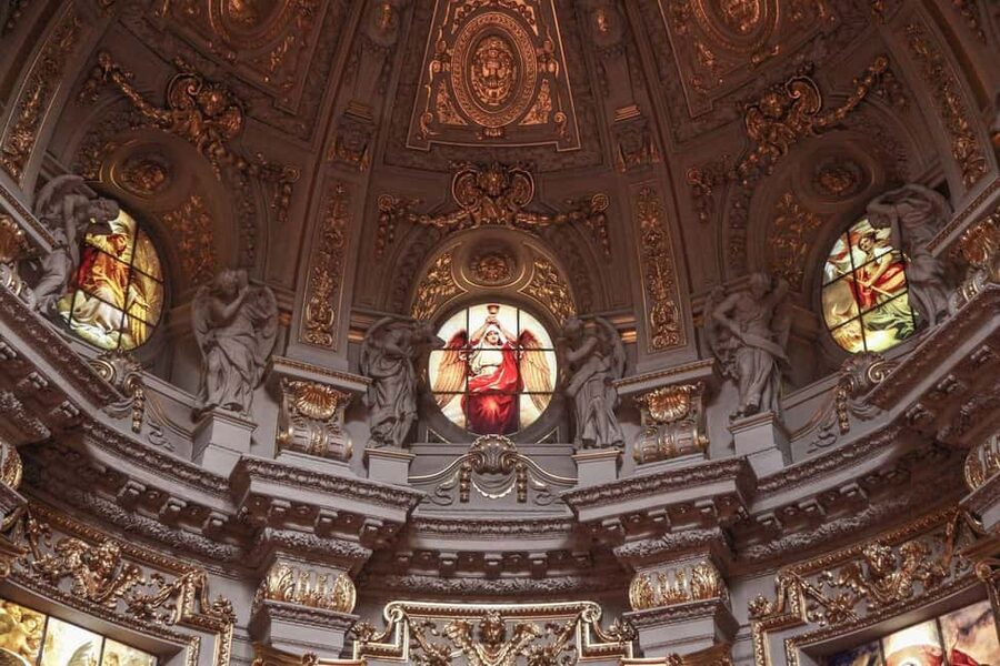 Berlin Cathedral Ticket & Audio Tour with a City Walk - Getting inside Berlin Cathedral